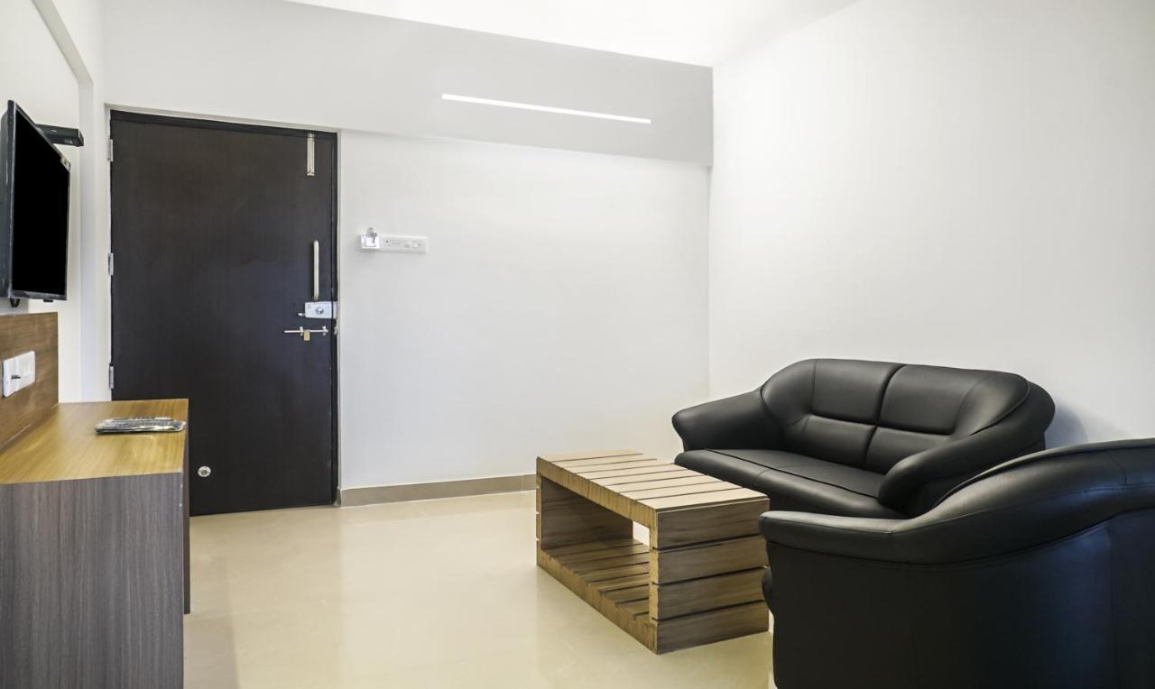 Treebo Luxe Suite, Shivaji Nagar Poona Buitenkant foto
