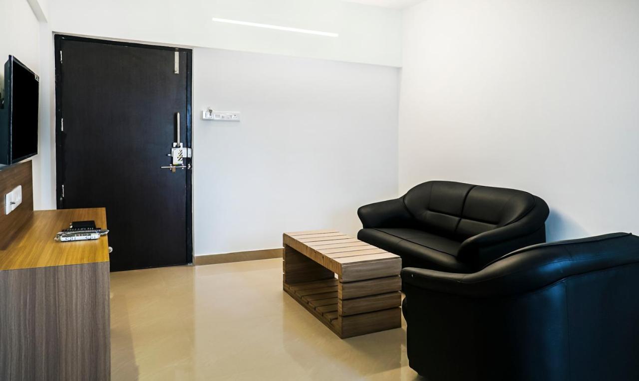 Treebo Luxe Suite, Shivaji Nagar Poona Buitenkant foto